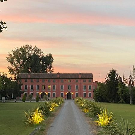 Hotel Villa Montanarini Villarotta Eksteriør billede