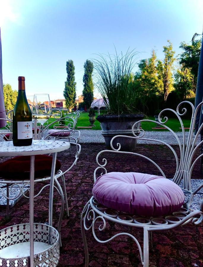 Hotel Villa Montanarini Villarotta Eksteriør billede